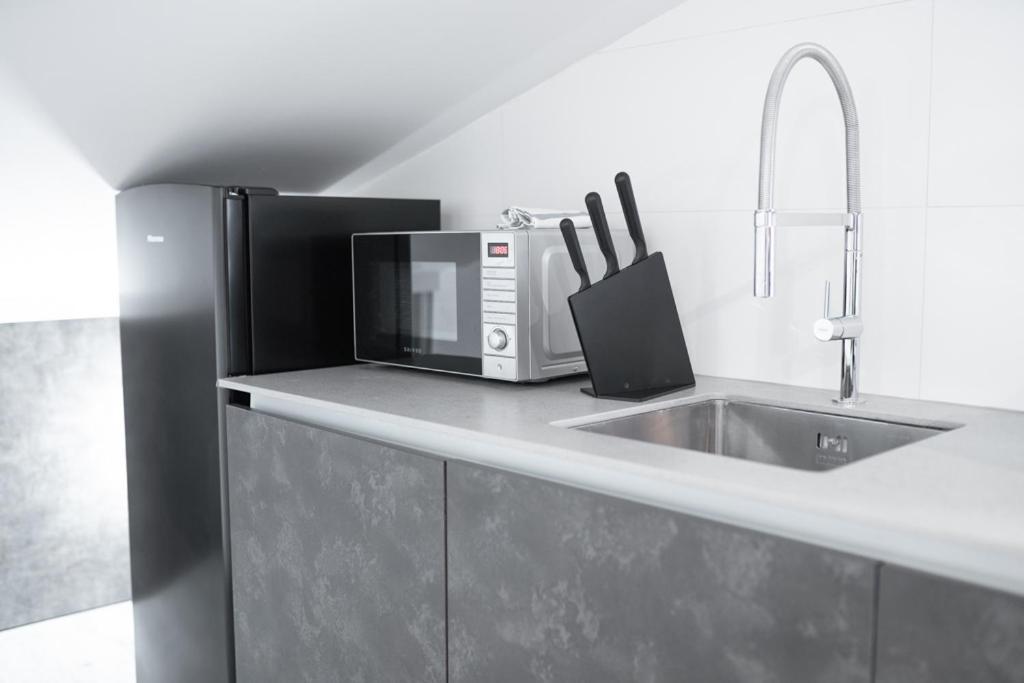 Buhardilla Comillas Beach En Primera Linea De Playa, Wifi, Netflix Exteriör bild